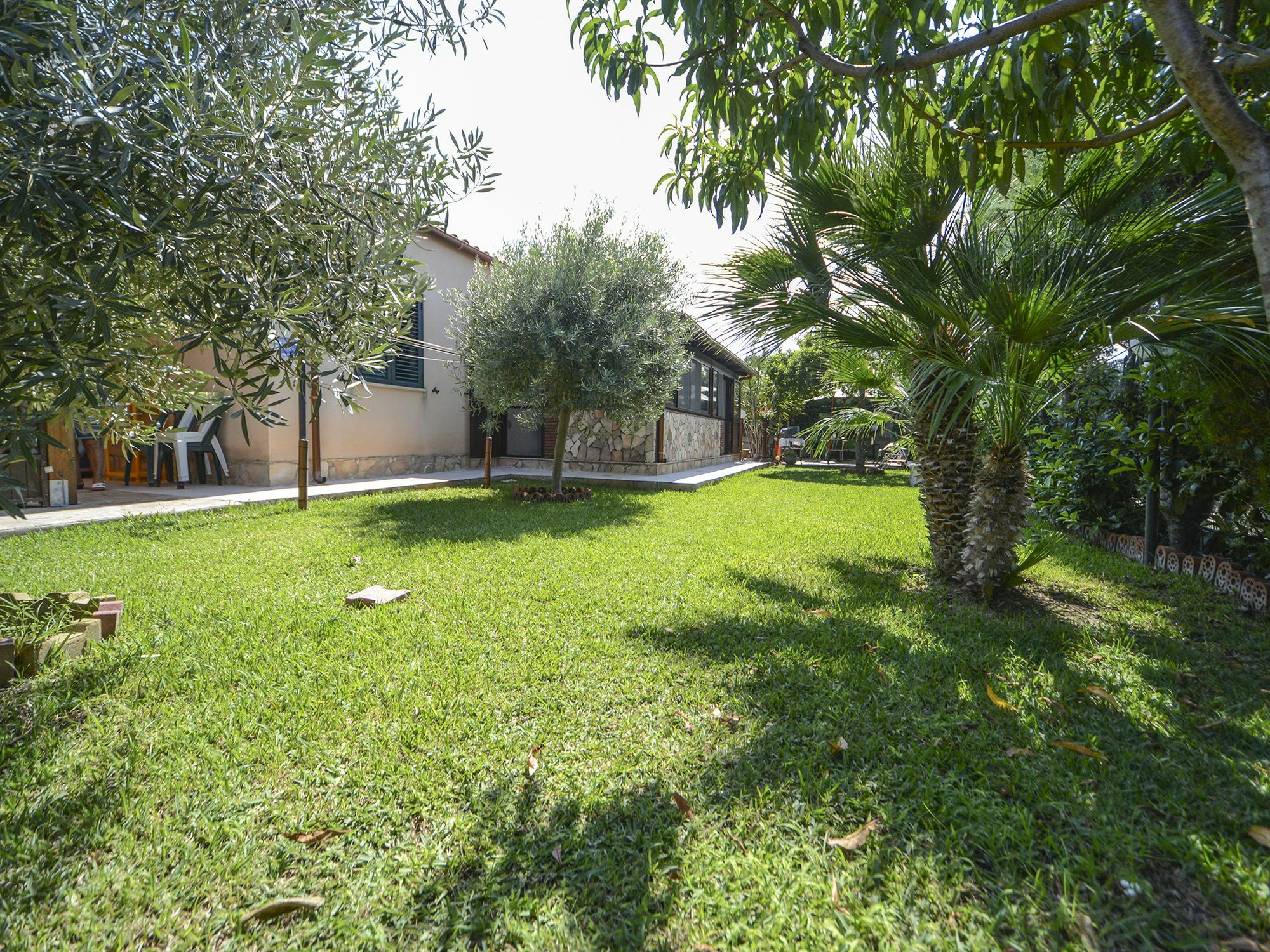Villa Degli Olivi 坎波菲利斯·迪·罗切 外观 照片